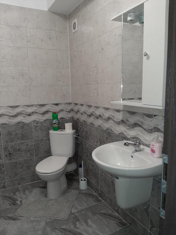 Luxury Daniel Apartament Residence Militari Rosu Bagian luar foto