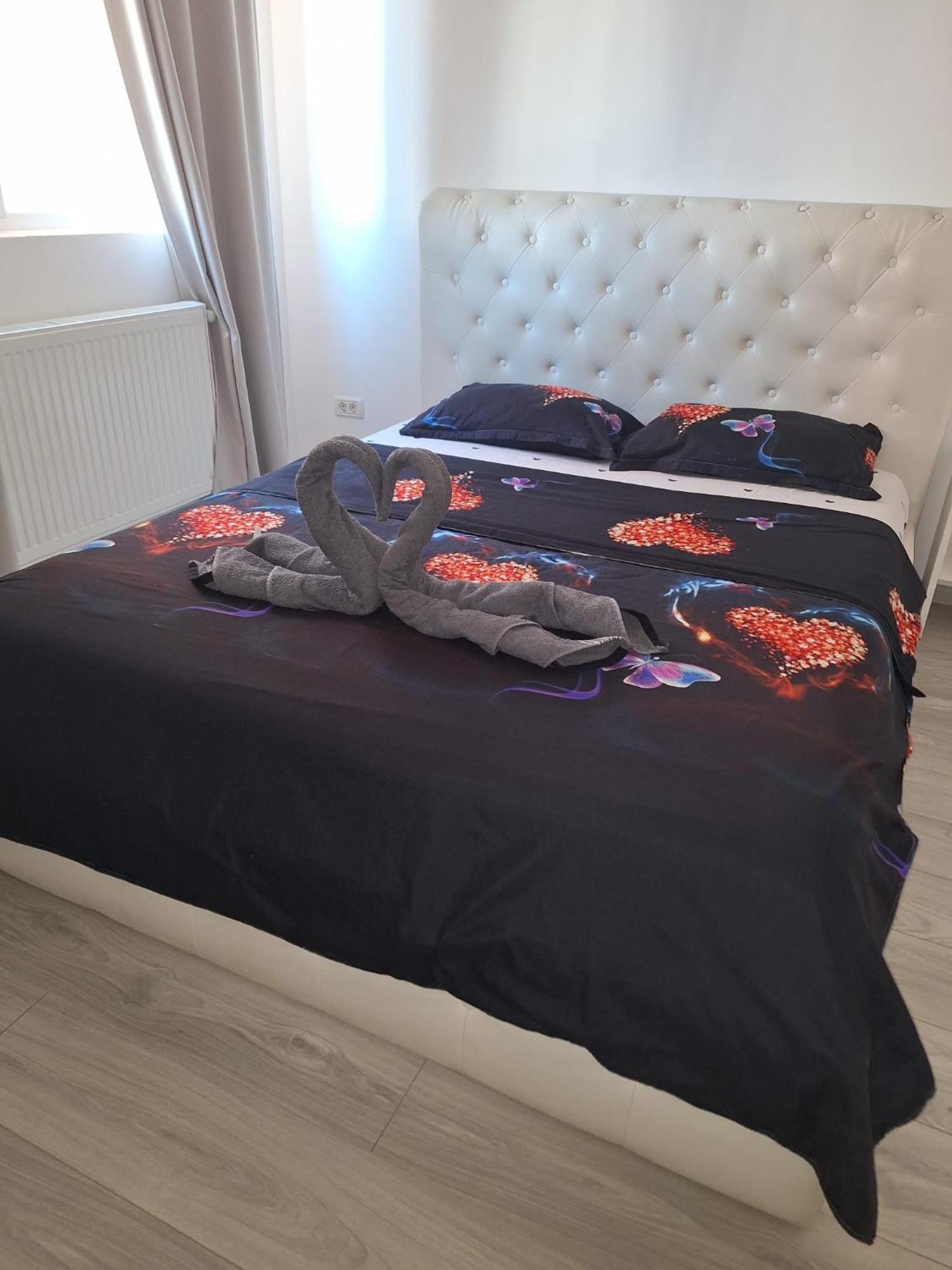 Luxury Daniel Apartament Residence Militari Rosu Bagian luar foto